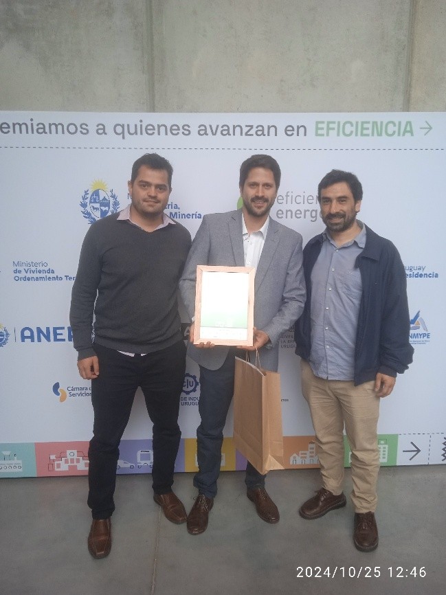 Comercial y Servicios Medianas empresas2