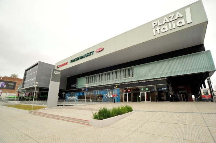 Shopping Plaza Italia1